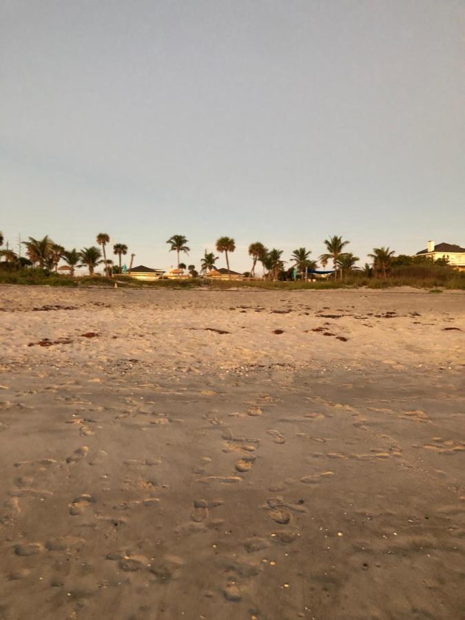 Surf Studio Beach Resort Cocoa Beach Extérieur photo